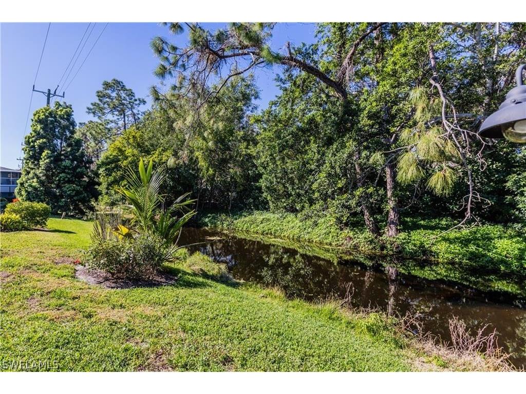 224 Palm Drive #8 Naples FL 34112 226012008 image6