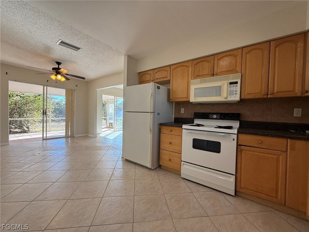 224 SE 3rd Terrace Cape Coral FL 33990 2026006636 image5