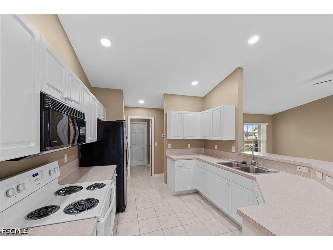 224 SW 14th Avenue Cape Coral FL 33991 2026018240 image13