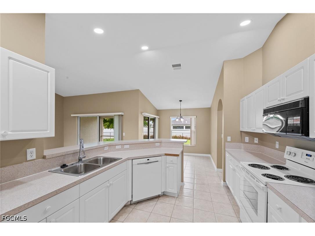 224 SW 14th Avenue Cape Coral FL 33991 2026018240 image14