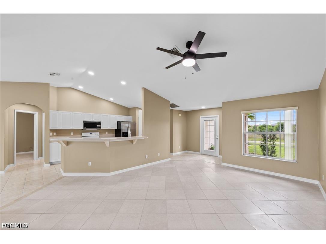 224 SW 14th Avenue Cape Coral FL 33991 2026018240 image4