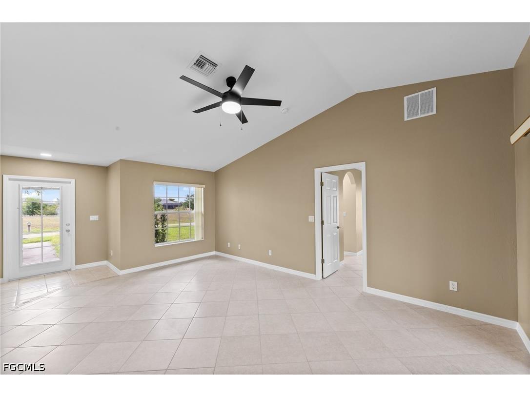 224 SW 14th Avenue Cape Coral FL 33991 2026018240 image6