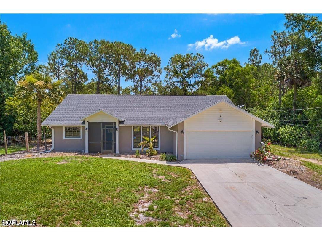 2240 19th Street SW Naples FL 34117 226025629 image1