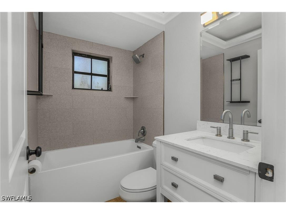 2240 19th Street SW Naples FL 34117 226025629 image19