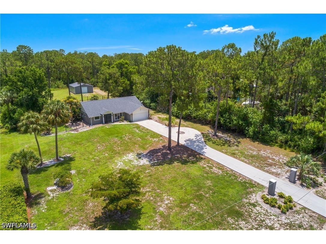 2240 19th Street SW Naples FL 34117 226025629 image4