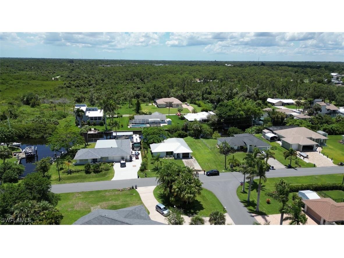 2241 Club House Road North Fort Myers FL 33917 225059660 image30