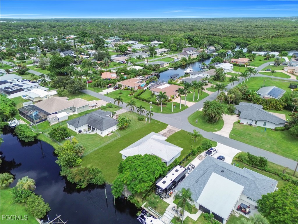 2241 Club House Road North Fort Myers FL 33917 225059660 image40