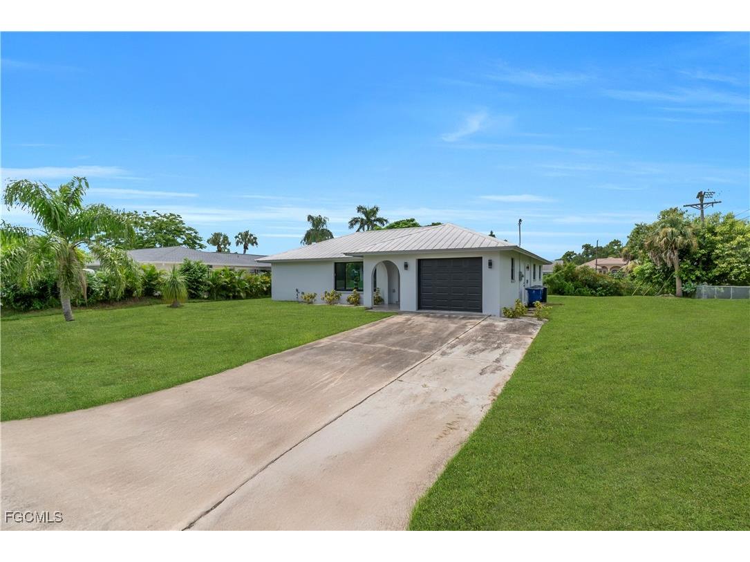 2241 Club House Road North Fort Myers FL 33917 225059660 image46