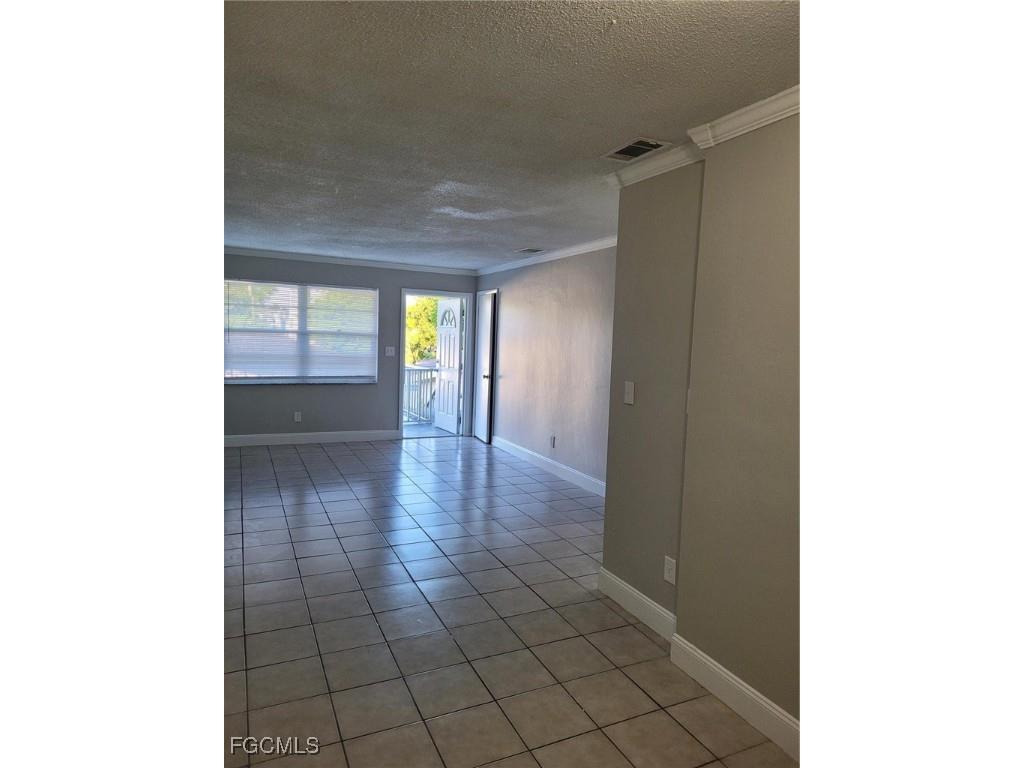 2241 Euclid Avenue #4 Fort Myers FL 33901 2026000882 image1