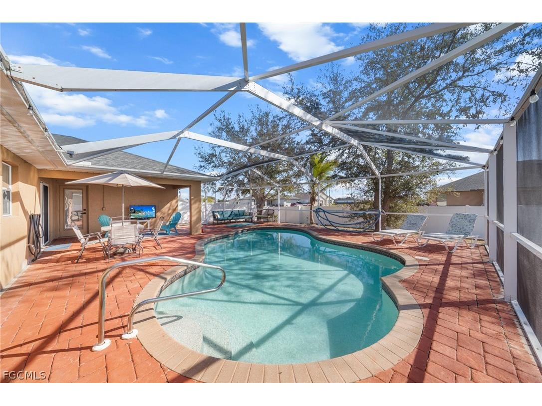 2241 NW 2nd Avenue Cape Coral FL 33993 2026009489 image5