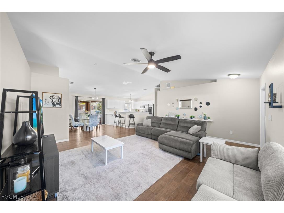 2241 NW 2nd Avenue Cape Coral FL 33993 2026009489 image9