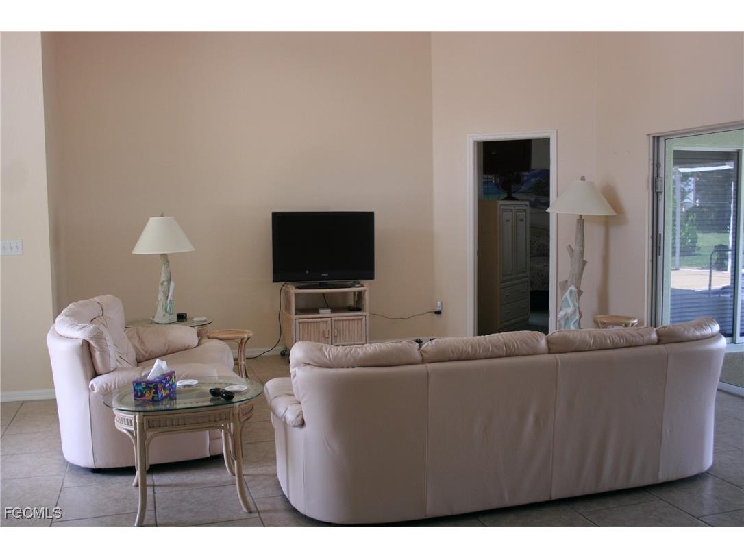  North Fort Myers FL 33917 2025008866 image10