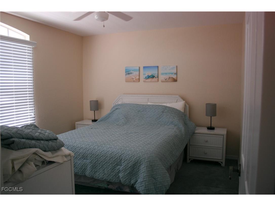  North Fort Myers FL 33917 2025008866 image12