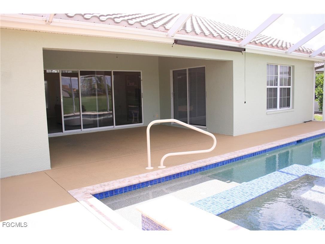  North Fort Myers FL 33917 2025008866 image37