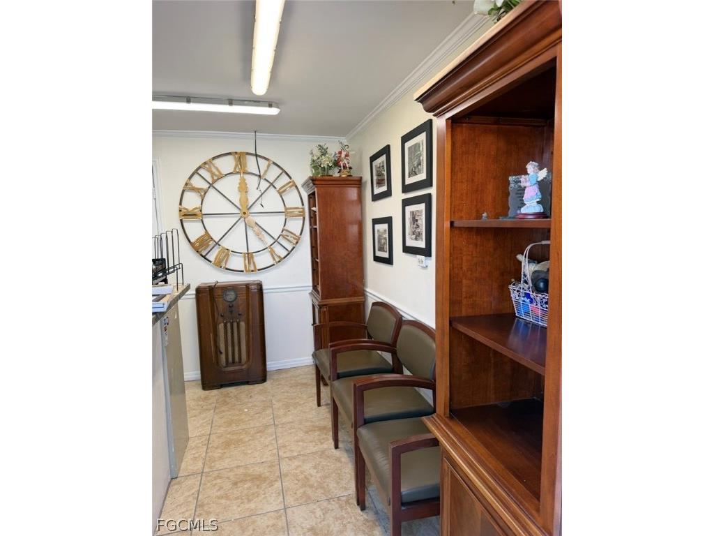 2242 Fowler Street Fort Myers FL 33901 2026006371 image8
