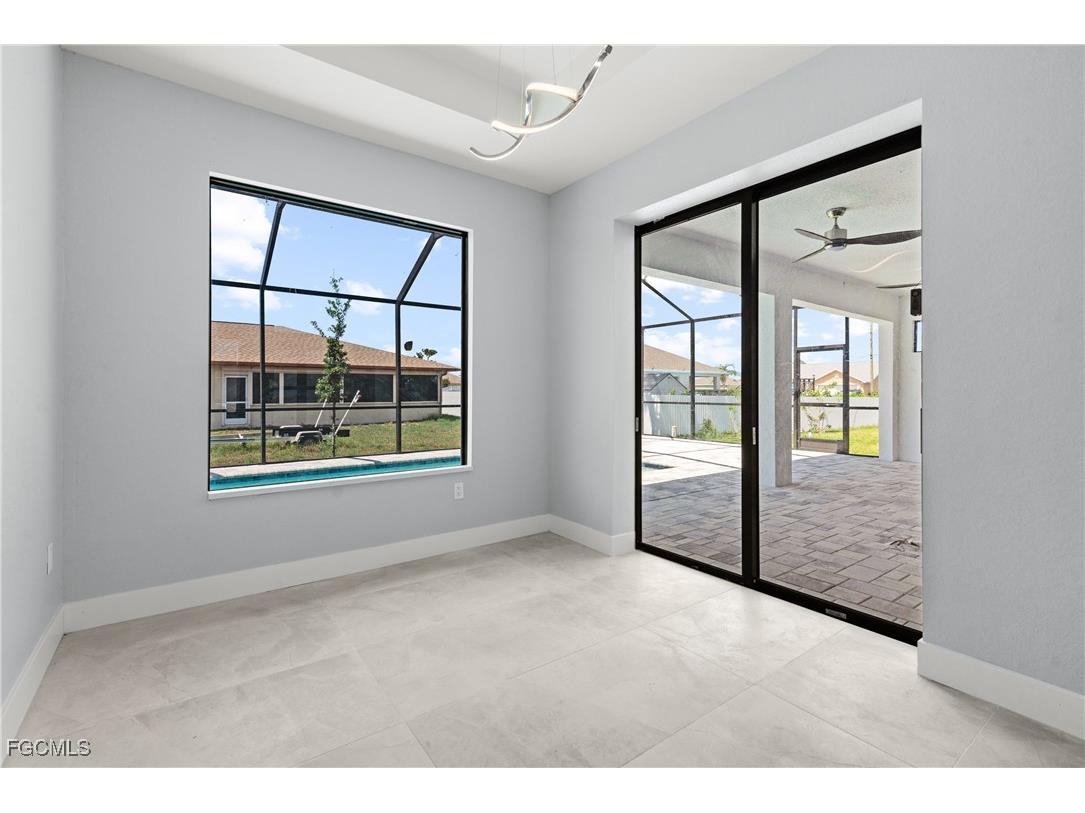 2242 NW 4th Street Cape Coral FL 33993 2025010275 image11