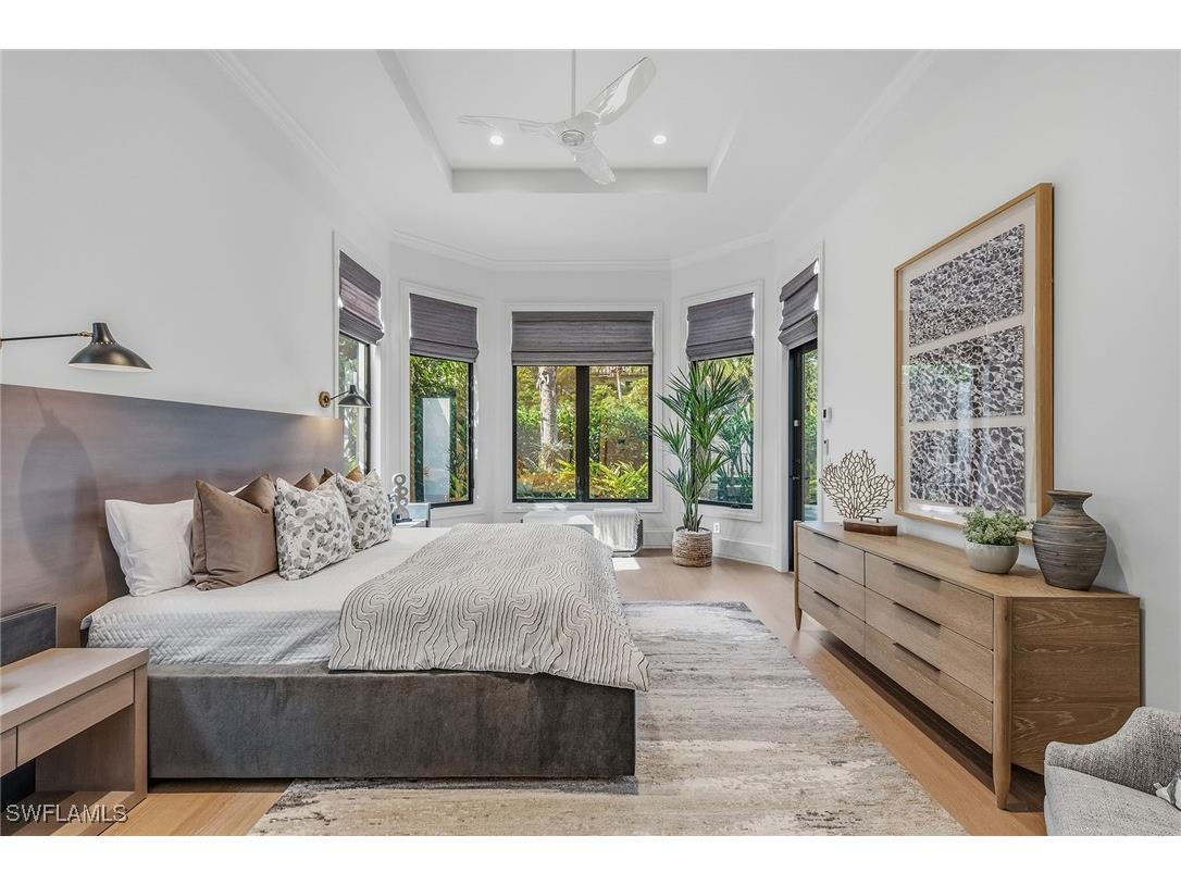 2243 Residence Circle Naples FL 34105 225084949 image13