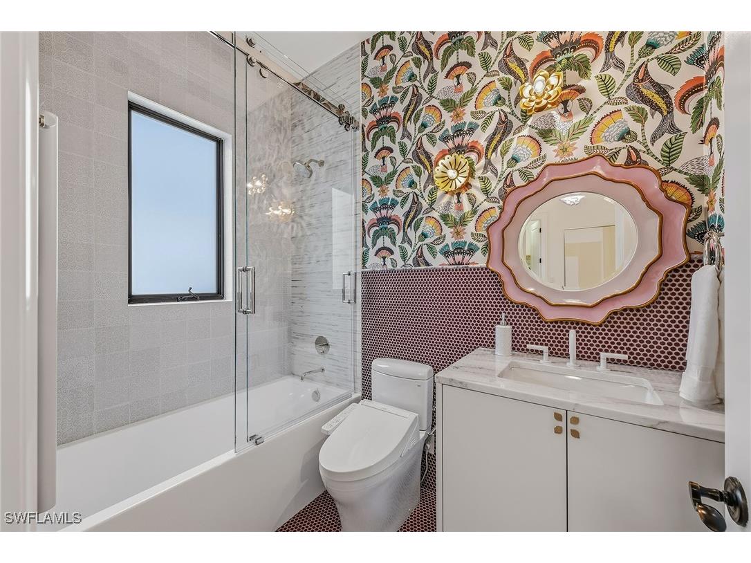 2243 Residence Circle Naples FL 34105 225084949 image24