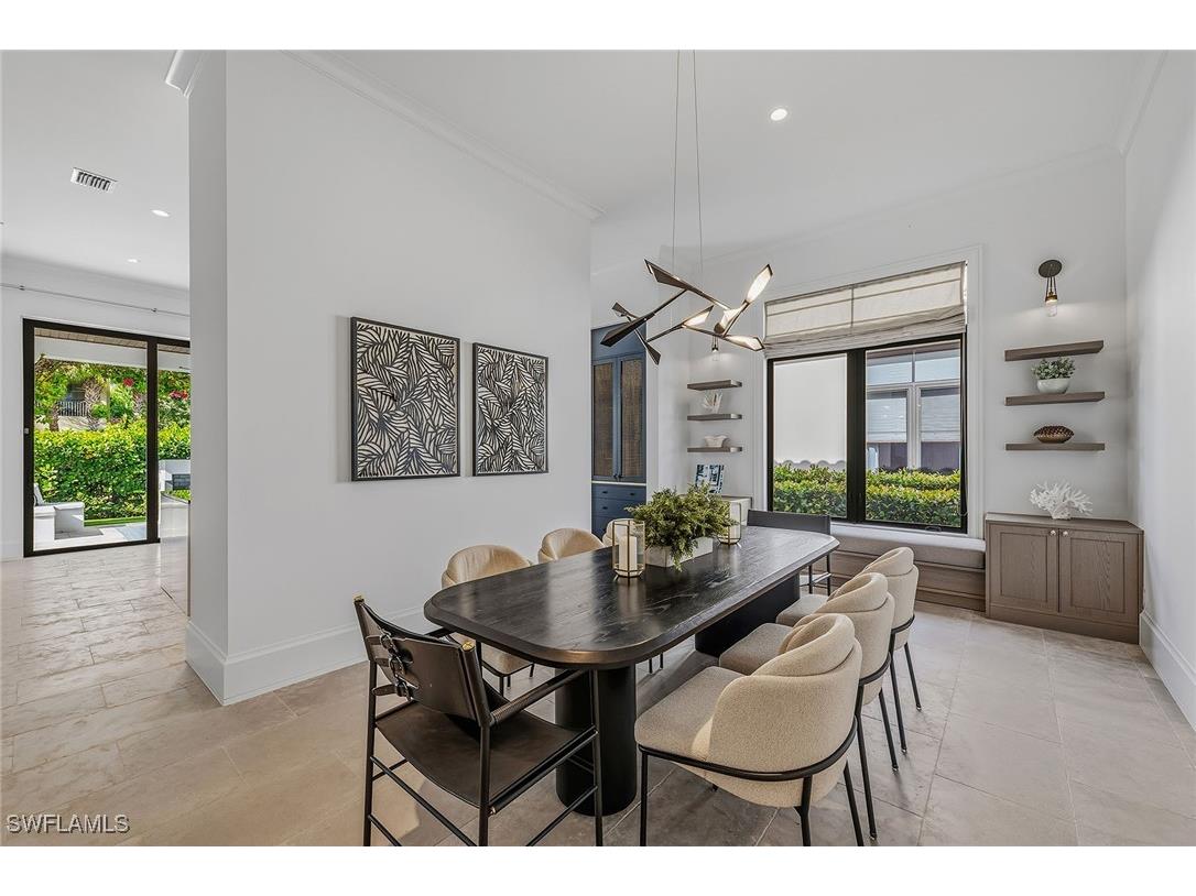 2243 Residence Circle Naples FL 34105 225084949 image6