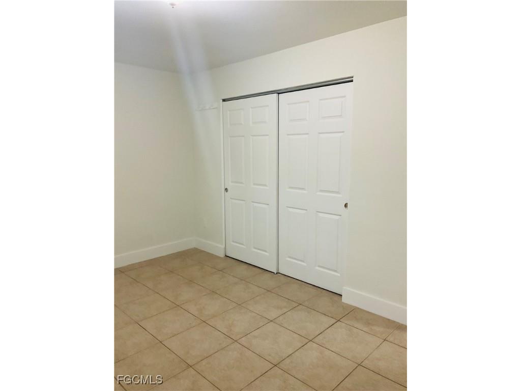 2243 South Street Fort Myers FL 33901 2025010602 image11
