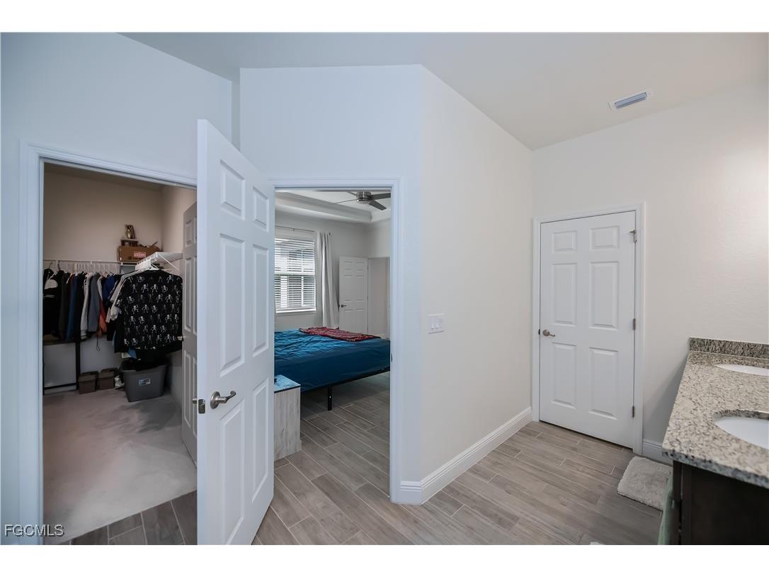 2244 NW 4th Terrace Cape Coral FL 33993 2025015961 image29