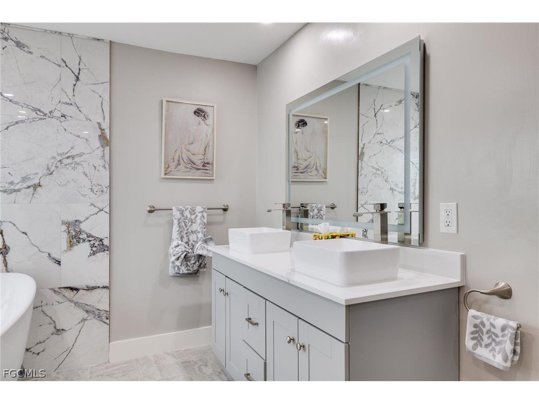 2244 SW 28th Street Cape Coral FL 33914 2026011816 image14