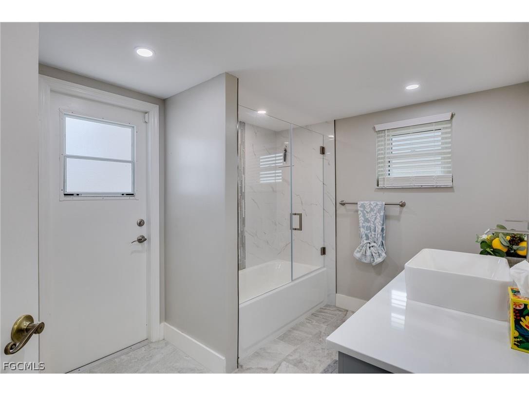 2244 SW 28th Street Cape Coral FL 33914 2026011816 image16