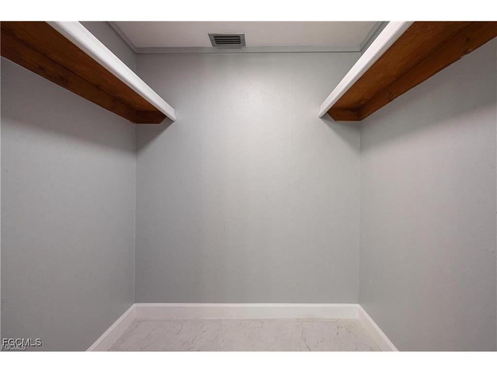 2244 Winkler Avenue #207 Fort Myers FL 33901 2026000592 image20
