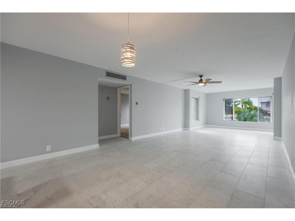 2244 Winkler Avenue #207 Fort Myers FL 33901 2026000592 image9