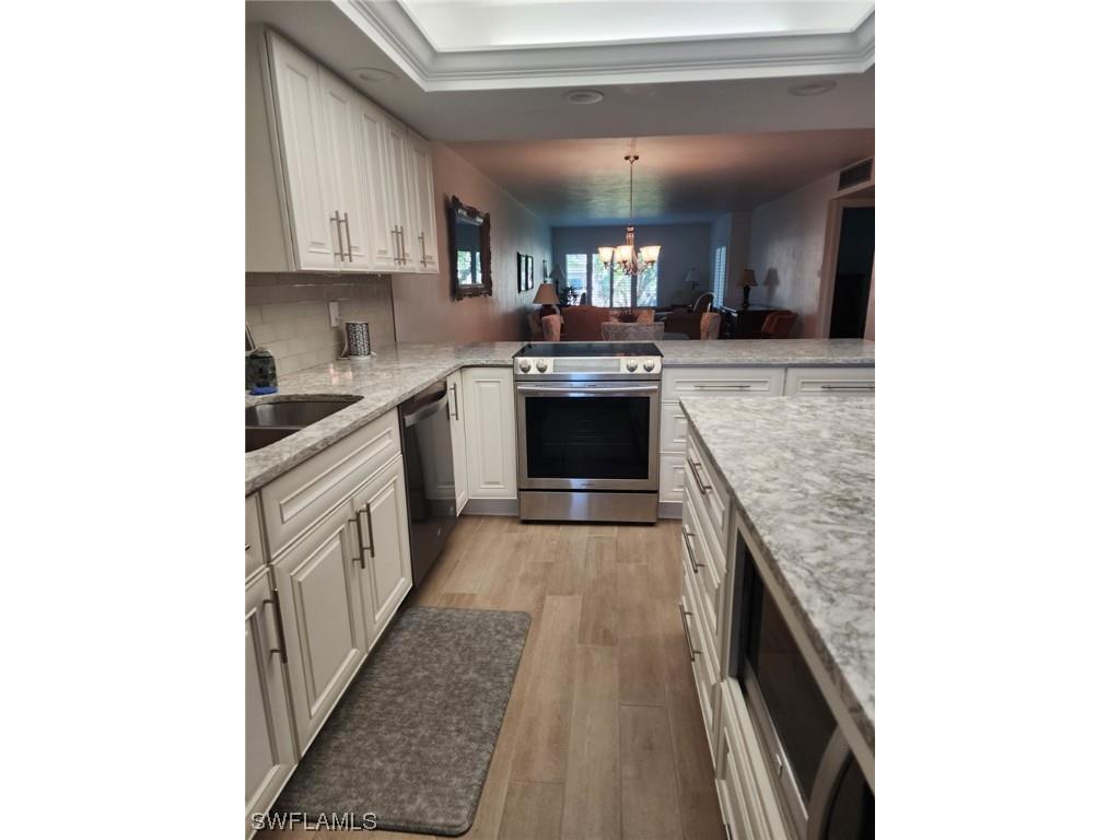 2244 Winkler Avenue #211 Fort Myers FL 33901 223041482 image1