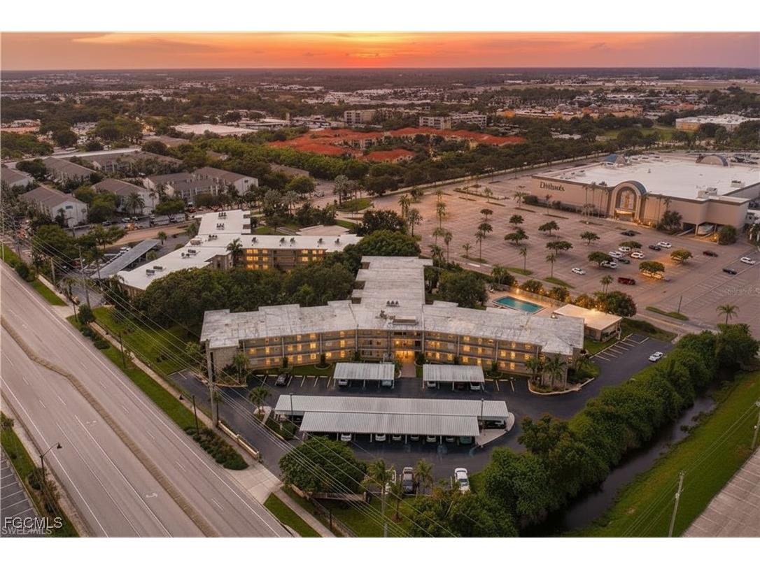 2244 Winkler Avenue #213 Fort Myers FL 33901 2025014108 image1