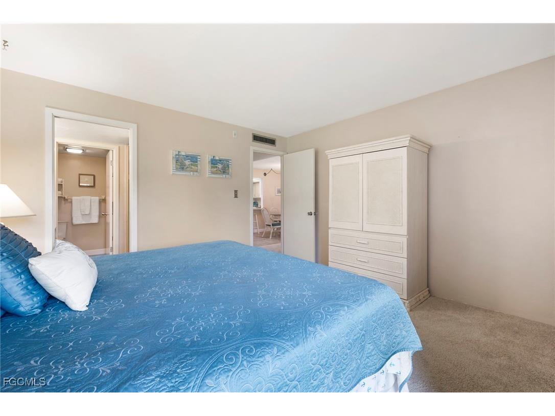 2244 Winkler Avenue #213 Fort Myers FL 33901 2025014108 image18