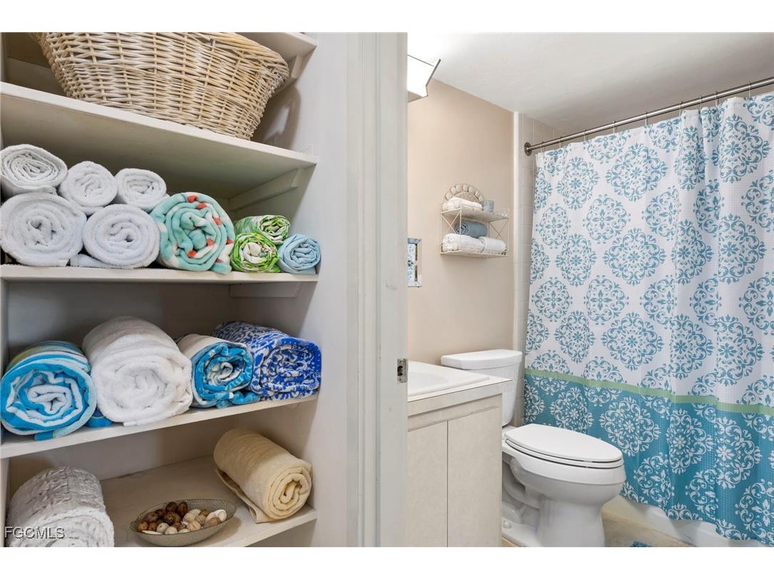 2244 Winkler Avenue #213 Fort Myers FL 33901 2025014108 image23