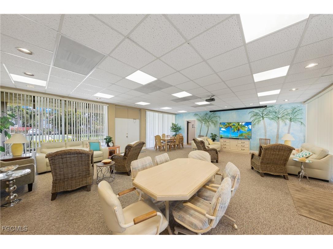 2244 Winkler Avenue #213 Fort Myers FL 33901 2025014108 image35