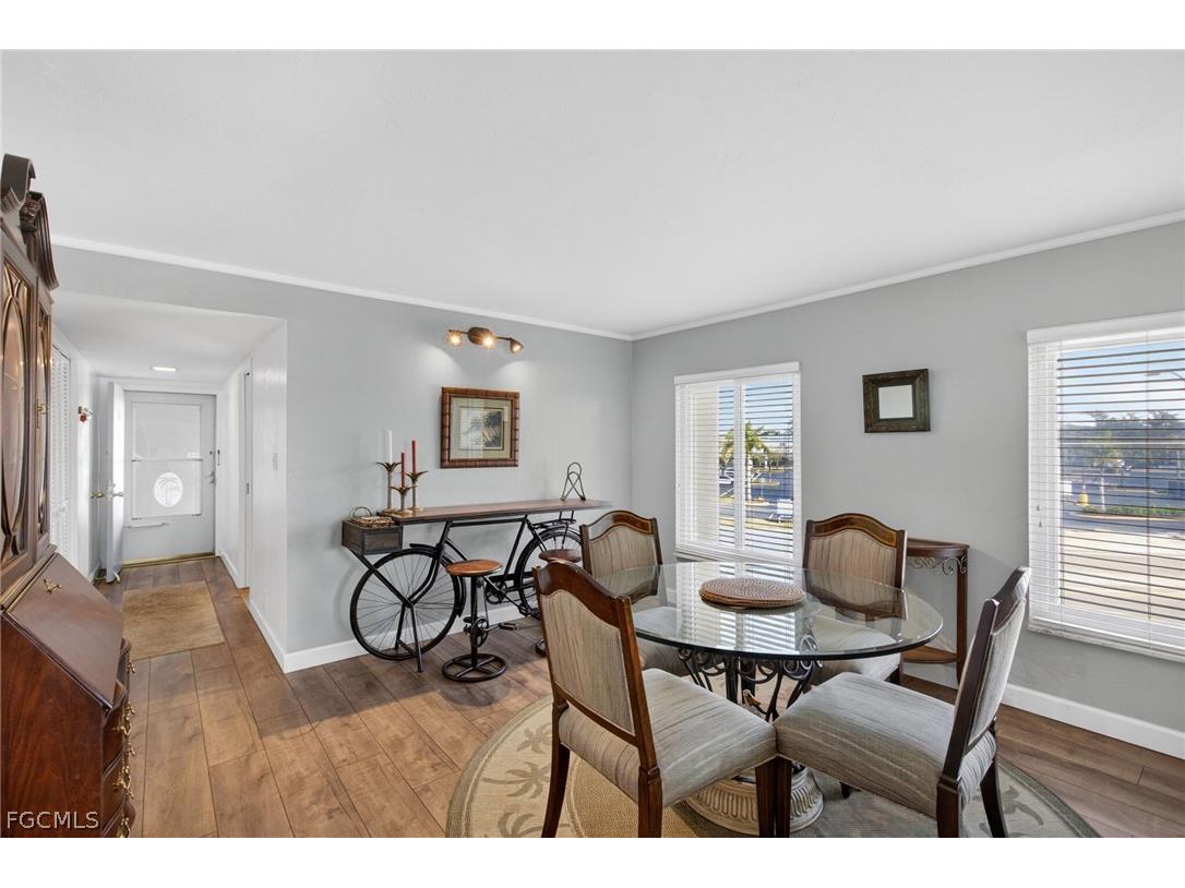 2244 Winkler Avenue #301 Fort Myers FL 33901 2026008996 image1