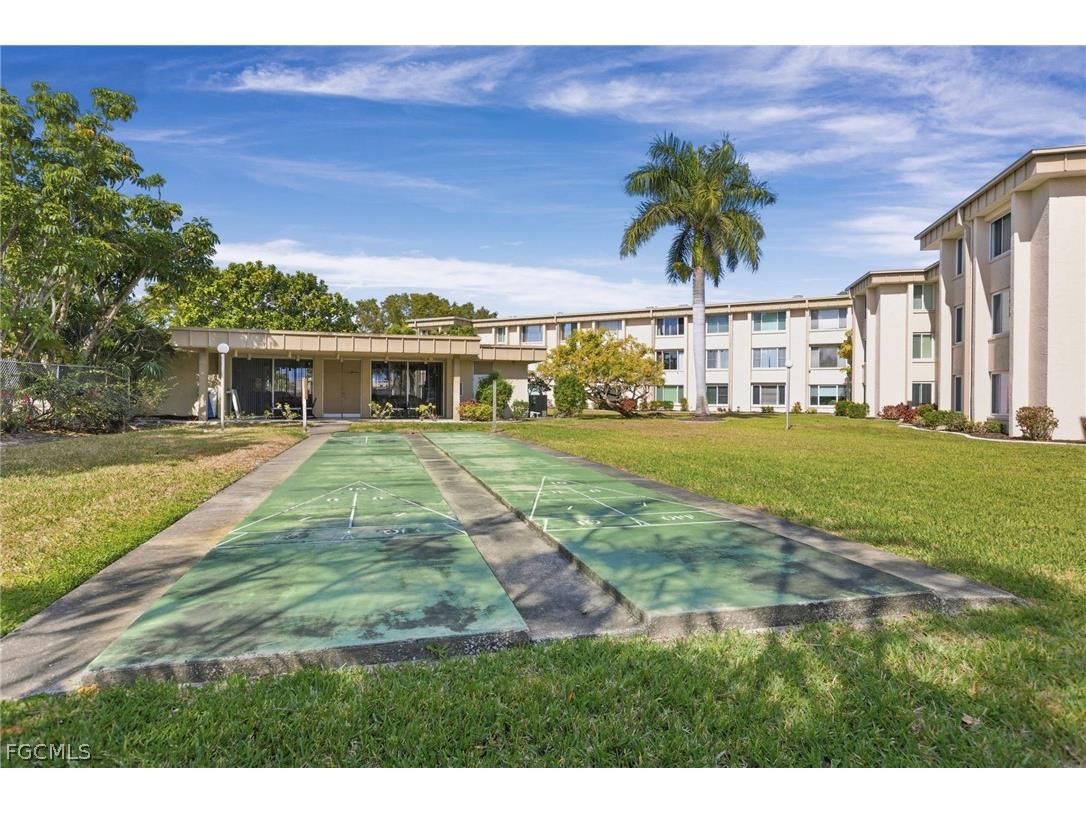 2244 Winkler Avenue #301 Fort Myers FL 33901 2026008996 image23