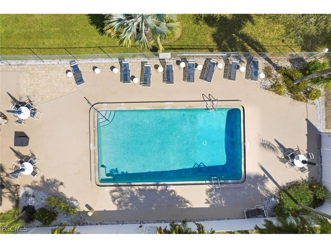 2244 Winkler Avenue #301 Fort Myers FL 33901 2026008996 image32