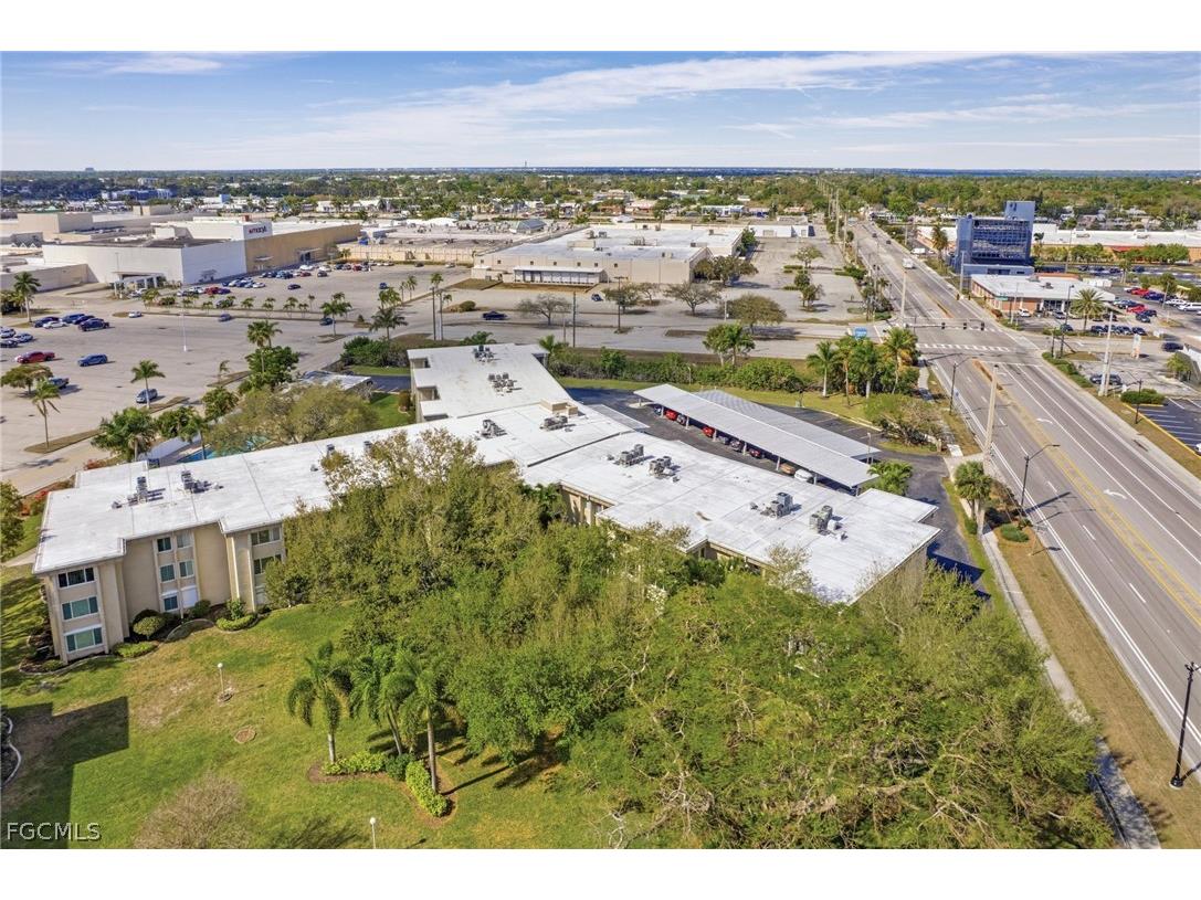 2244 Winkler Avenue #301 Fort Myers FL 33901 2026008996 image39