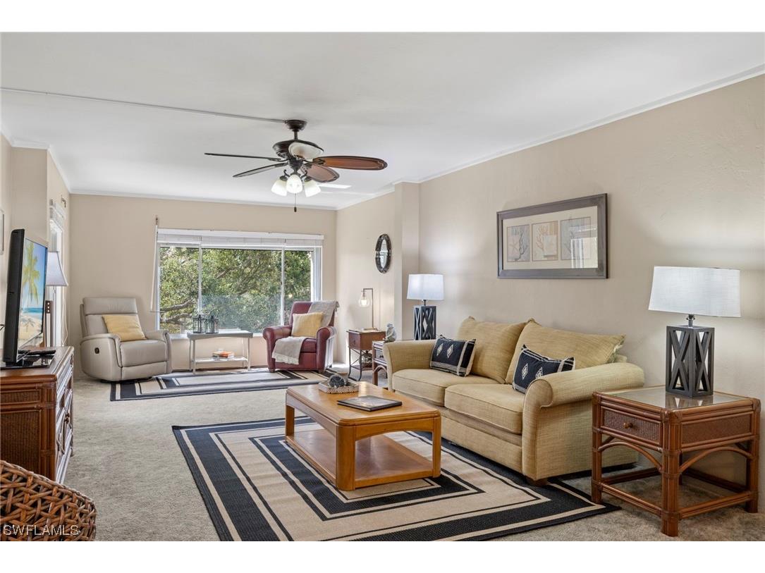 2244 Winkler Avenue #302 Fort Myers FL 33901 223031983 image1