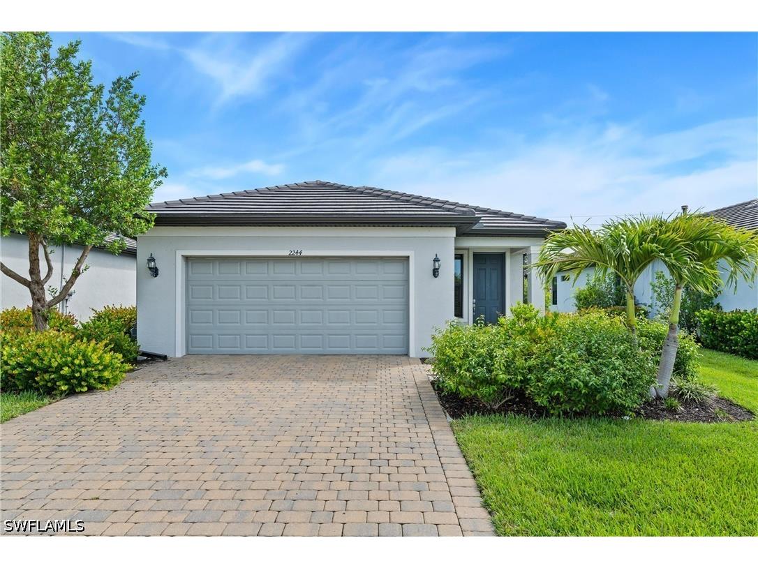 2244 Yellowfin Circle Naples FL 34114 226021571 image1