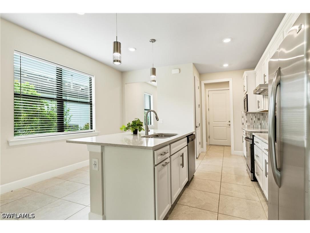 2244 Yellowfin Circle Naples FL 34114 226021571 image9