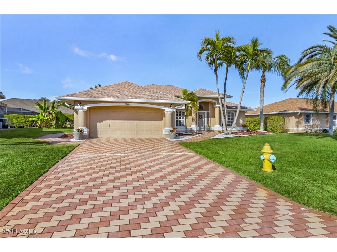 22444 Fountain Lakes Boulevard Estero FL 33928 225004819 image1