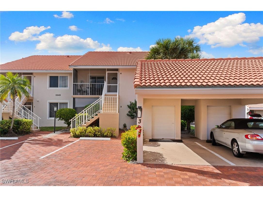 2245 Hidden Lake Drive #3 Naples FL 34112 226001126 image1