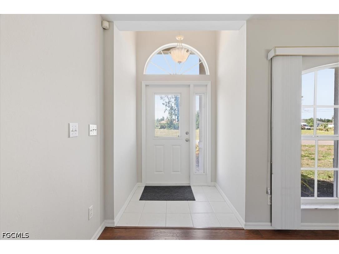 2245 SW 1st Terrace Cape Coral FL 33991 2026022280 image2