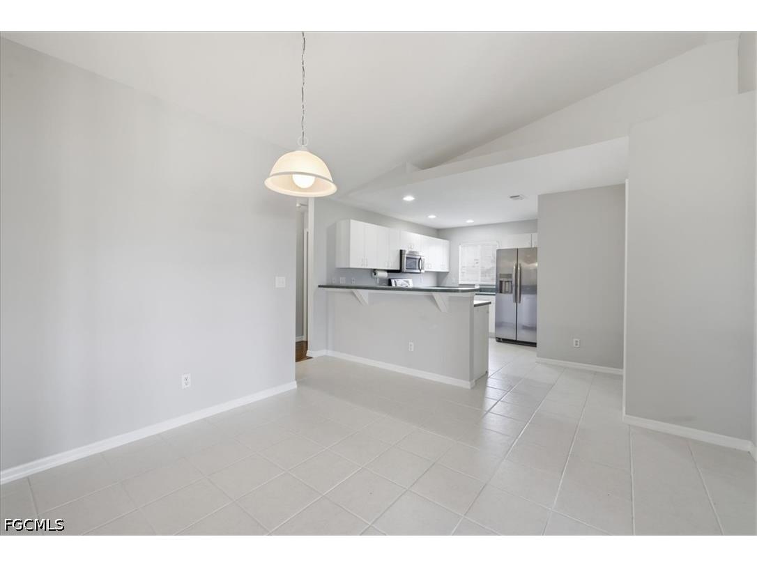 2245 SW 1st Terrace Cape Coral FL 33991 2026022280 image8