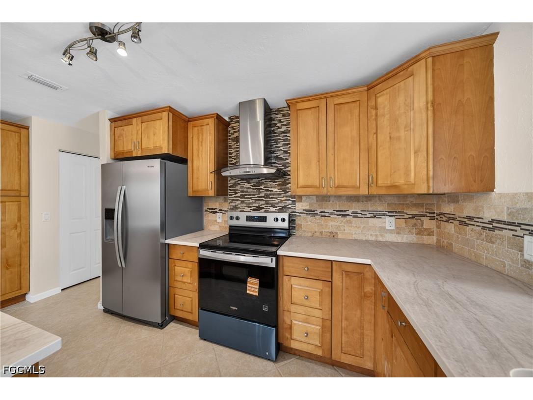 22452 Quasar Boulevard Port Charlotte FL 33952 2026024420 image12