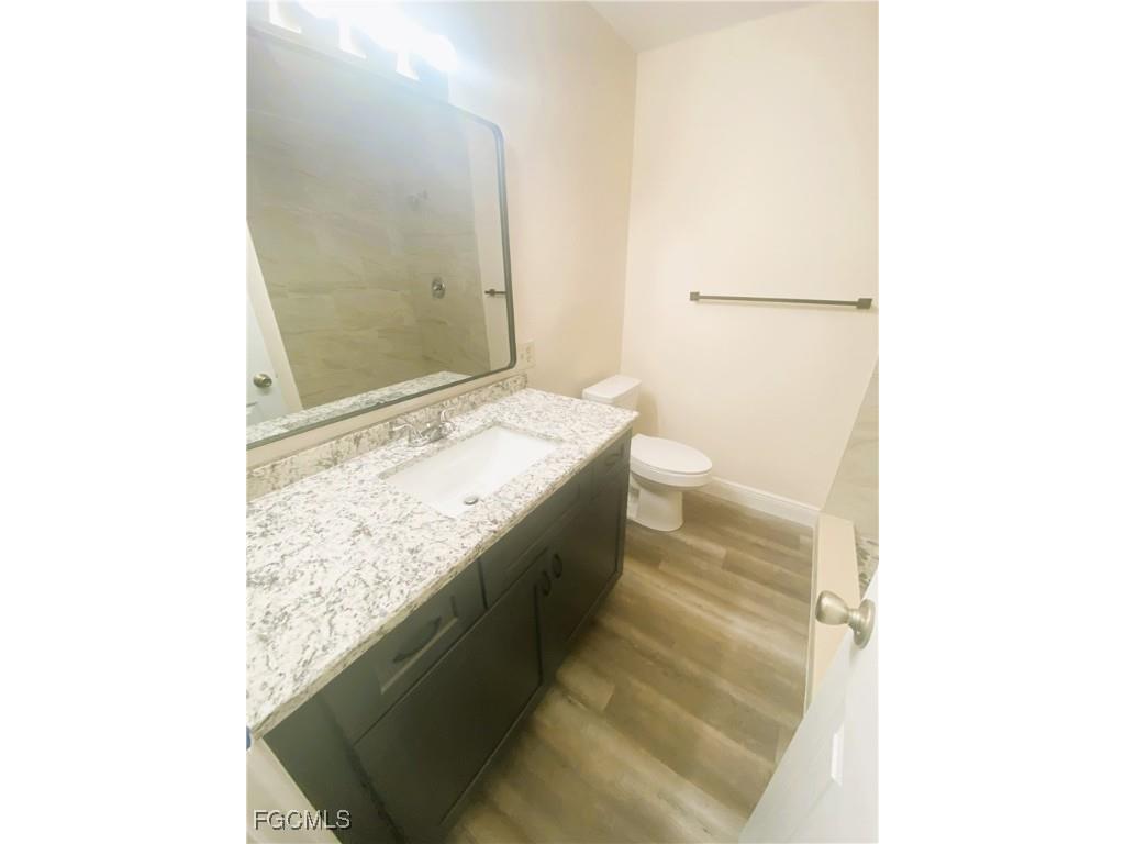 2247-2249 Violet Drive #2247 Fort Myers FL 33905 2025007421 image2