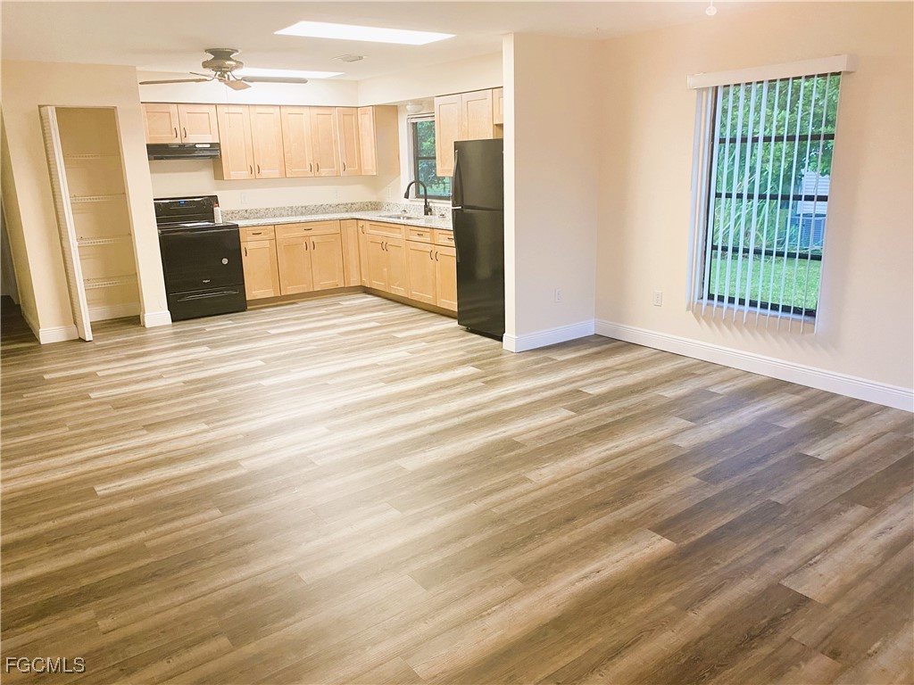 2247-2249 Violet Drive #2247 Fort Myers FL 33905 2025007421 image7