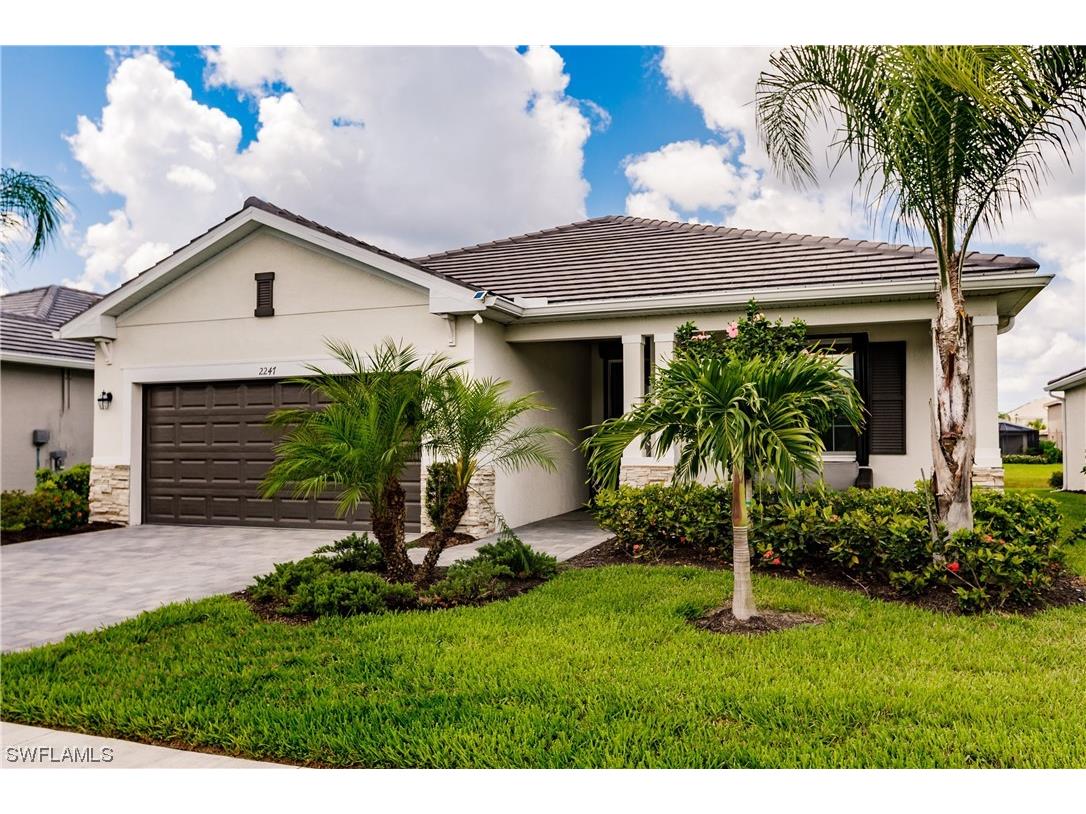 2247 Dancy Street Naples FL 34120 223028751 image1