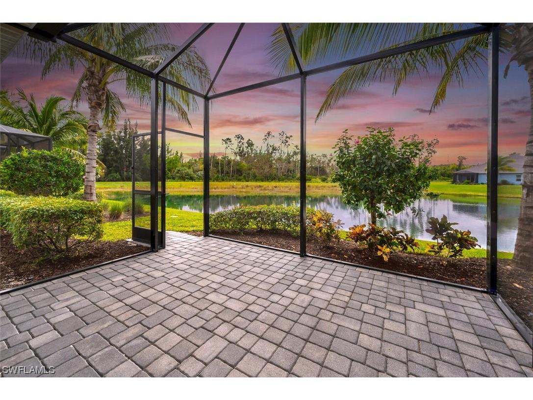 2247 Marquesa Circle Naples FL 34112 223086482 image1